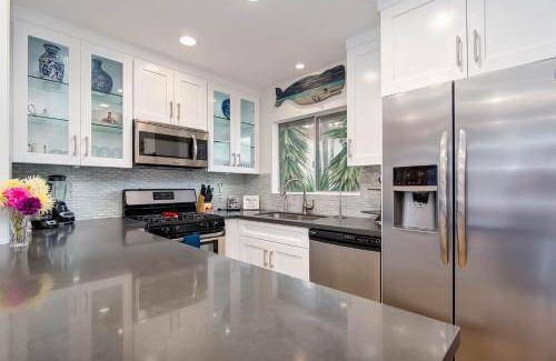 San Clemente House | 333 m² House ∙ 5 bedrooms ∙ 20 guests