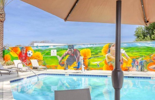 Chino Hills Hotel | 34 m² Hotel ∙ 127 guests
