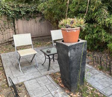 Studio City Bed & Breakfast | 35 m² Bed and breakfast ∙ 2 guests