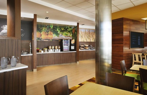 Tustin Hotel | 35 m² Hotel ∙ 127 guests