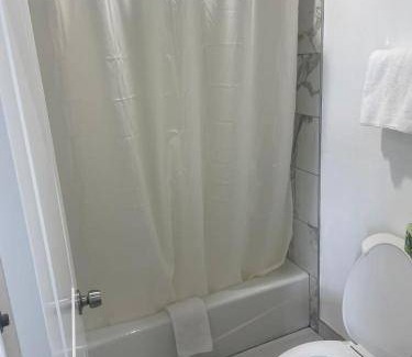 Alhambra Hotel | 350 m² Hotel ∙ 4 guests