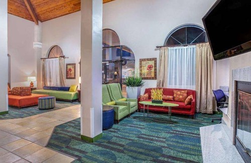 Tehachapi Hotel | 37 m² Hotel ∙ 127 guests