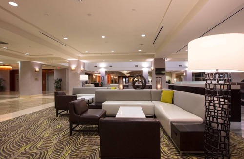 Downtown Hotel | 37 m² Hotel ∙ 127 guests