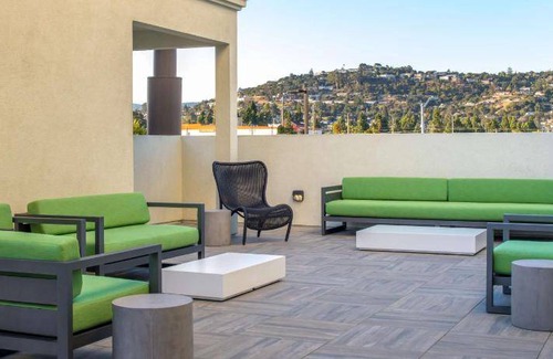 Belmont Hotel | 37 m² Hotel ∙ 2 bedrooms ∙ 127 guests