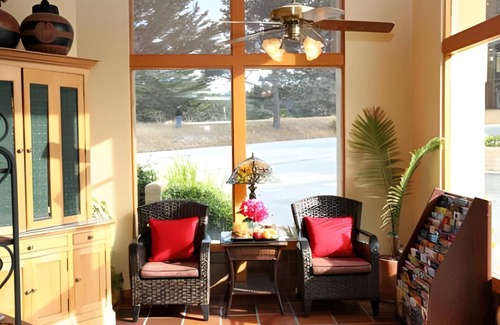 Munras Avenue Hotel | 37 m² Motel ∙ 4 guests
