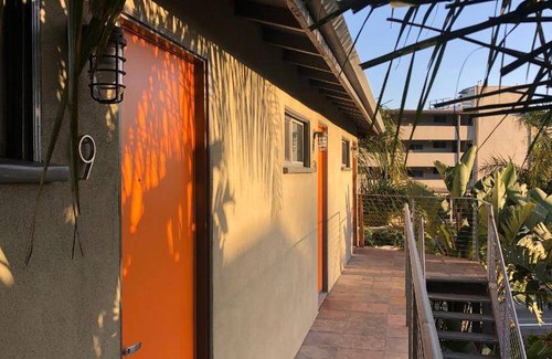 Eastern Malibu Hotel | 37 m² Motel ∙ 127 guests