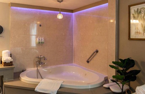Alhambra Hotel | 380 m² Hotel ∙ 127 guests