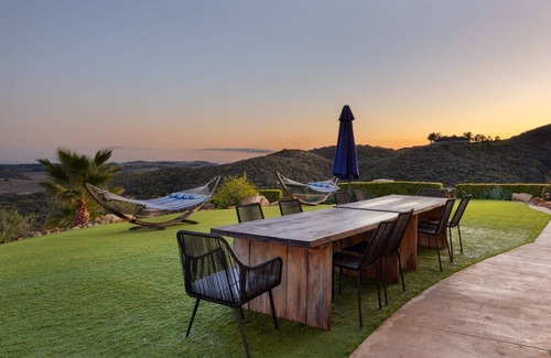 Murrieta Villa | 384 m² Villa ∙ 6 bedrooms ∙ 20 guests