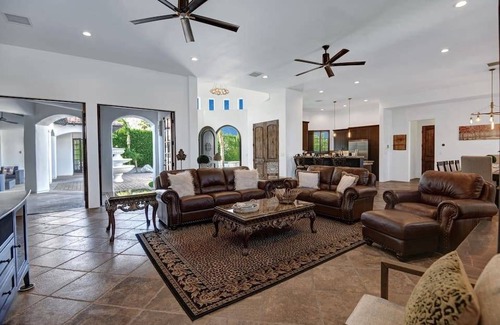 Chino Canyon Villa | 388 m² Villa ∙ 5 bedrooms ∙ 10 guests