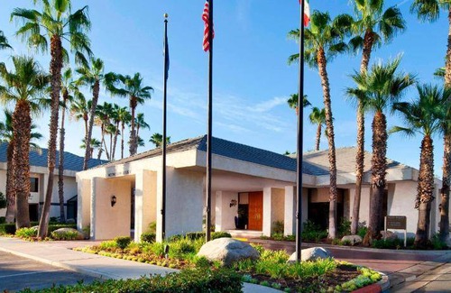 West Park Community Hotel | 39 m² Hotel ∙ 127 guests
