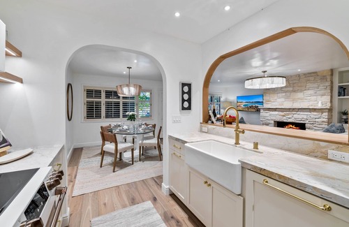 Golden Rectangle Condo | 3972 DolceVita ~Beautiful Remodel, Walk Everywhere