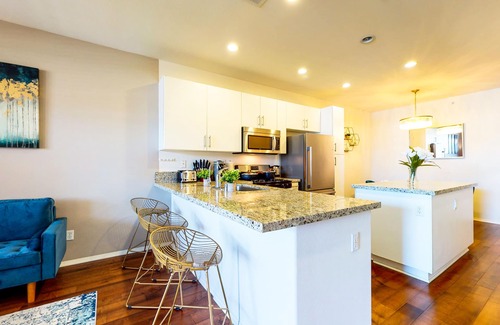 Anaheim Resort House | 3BDR TOWNHOUSE WIFI GARAGE