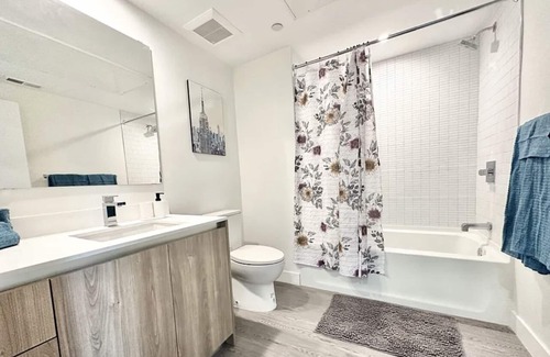 Pico-Union Apartment | 3Bed+2Bath near Ktown, DTLA, USC