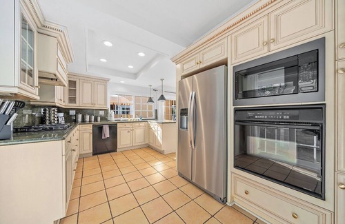 Rowland Heights House | 4-bedroom fullerton house