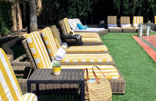 East Hollywood House | 4 Family-friendly Suites, Minutes to Tommy Lasorda Field of Dreams, Pool!