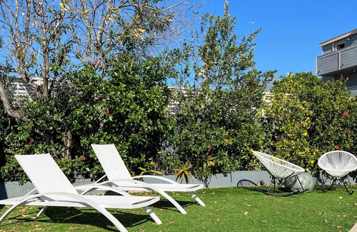 Inglewood House | 4-Unit Complex W/ Swimming Pool (MKW-ING)