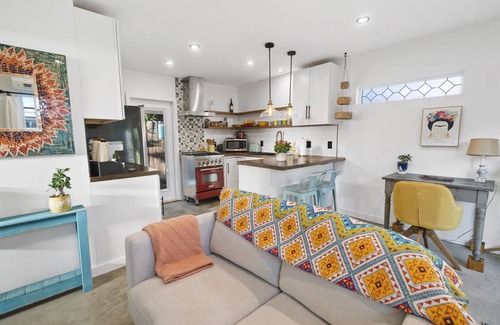 Downtown Los Angeles House | 41 m² House ∙ 1 bedroom ∙ 2 guests