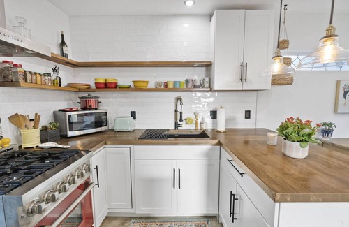 Downtown Los Angeles House | 41 m² House ∙ 1 bedroom ∙ 2 guests
