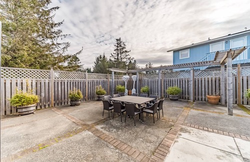 Crescent City North House | 418 m² House ∙ 5 bedrooms ∙ 12 guests