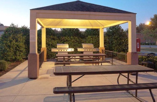 Anaheim Resort Hotel | 45 m² Hotel ∙ 127 guests