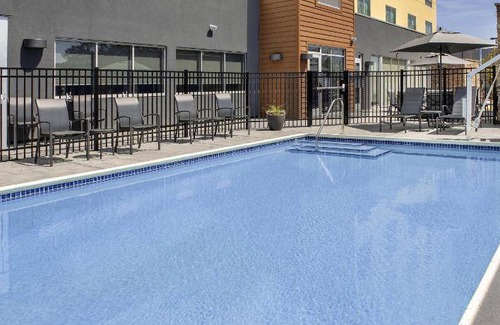 Rohnert Park Hotel | 46 m² Hotel ∙ 127 guests