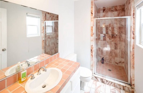 Marina Peninsula Apartment | 4Bed 4Bath Venice/MDR Beach PH