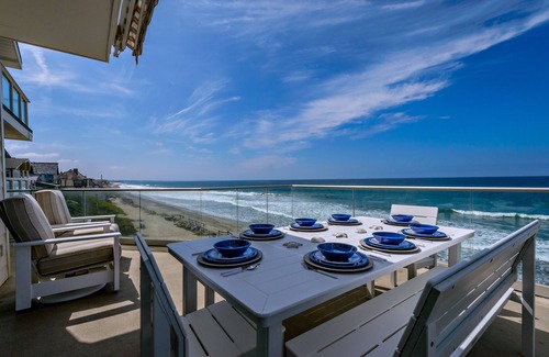 South Oceanside House | 5-Star Luxury Single Family Home On Beach