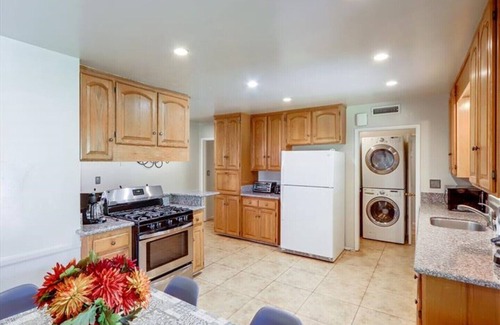 Southwest Anaheim House | 5000/Month – Ideal for Corporate Housing, Insurance Claims & Construction Stays