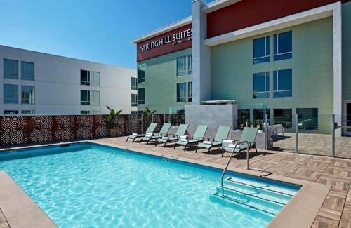 Downey Hotel | 51 m² Hotel ∙ 127 guests