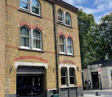Bermondsey Apartment | 55 m² Apartment ∙ 2 bedrooms ∙ 4 guests