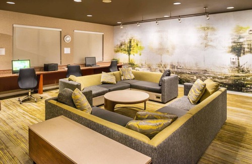 Thousand Oaks Hotel | 55 m² Hotel ∙ 127 guests
