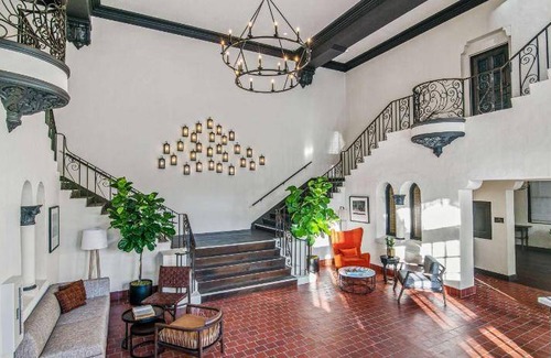 Midtown Sacramento Hotel | 56 m² Hotel ∙ 127 guests