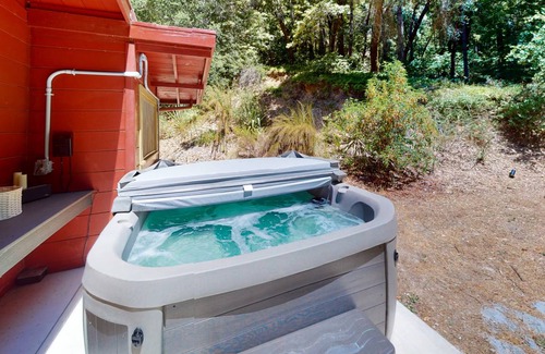 Forestville House | 56 m² House ∙ 2 bedrooms ∙ 4 guests
