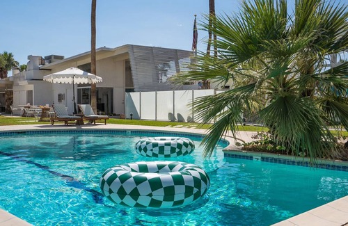 Desert Park Estates Hotel | 594 m² Hotel ∙ 1 bedroom ∙ 2 guests