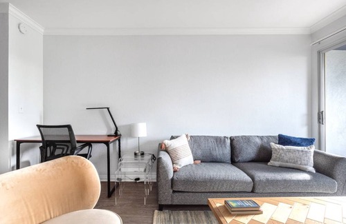 Torrance Apartment | 61 m² Apartment ∙ 1 bedroom ∙ 2 guests