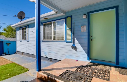 Oroville Cottage | 62 m² Cabin ∙ 2 bedrooms ∙ 4 guests