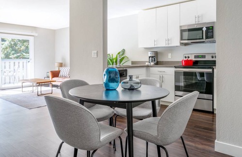 Sunnyvale Apartment | 63 m² Apartment ∙ 1 bedroom ∙ 2 guests