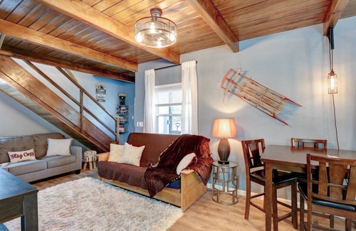 Big Bear City Cabin | 64 m² Cabin ∙ 1 bedroom ∙ 4 guests