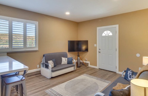 Santa Clarita Cottage | 65 m² Cabin ∙ 2 bedrooms ∙ 6 guests