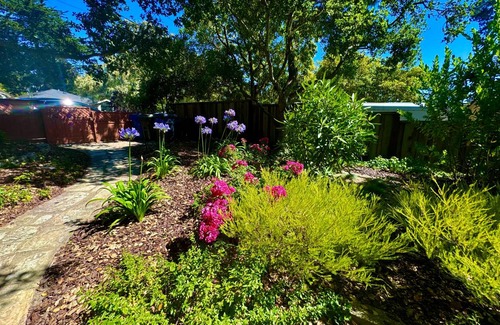 Golden Rectangle House | 66 m² House ∙ 2 bedrooms ∙ 5 guests