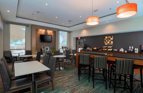 West Park Community Hotel | 68 m² Hotel ∙ 127 guests
