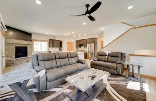 Iron Horse House | 7 Mi to Lake Davis Family Outdoor Retreat with Deck