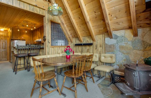 Boulder Bay Cabin | 70 m² Cabin ∙ 1 bedroom ∙ 4 guests