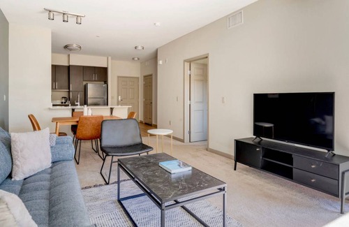 Dublin Apartment | 71 m² Apartment ∙ 1 bedroom ∙ 2 guests