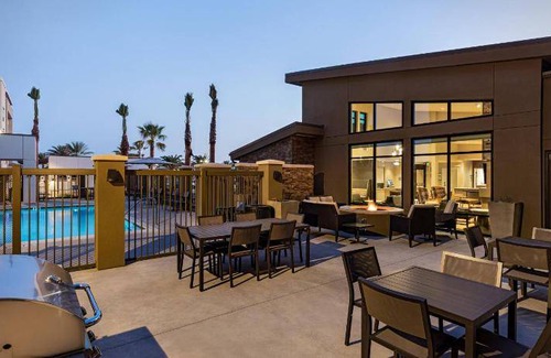 Moreno Valley Hotel | 74 m² Hotel ∙ 127 guests