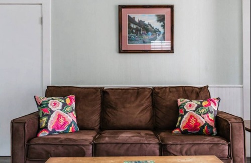 Torrance House | 74 m² House ∙ 2 bedrooms ∙ 4 guests
