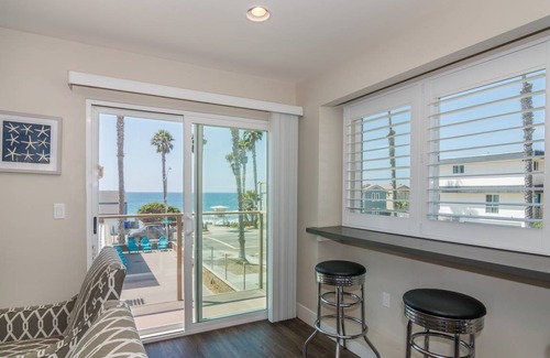 South Oceanside House | 74 m² House ∙ 11 bedrooms ∙ 38 guests