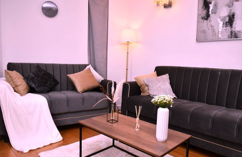 Royal Docks Apartment | 75 m² Apartment ∙ 2 bedrooms ∙ 4 guests