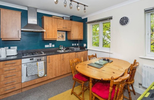 Hatfield Apartment | 75 m² Apartment ∙ 2 bedrooms ∙ 5 guests