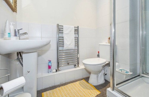 Hatfield Apartment | 75 m² Apartment ∙ 2 bedrooms ∙ 5 guests
